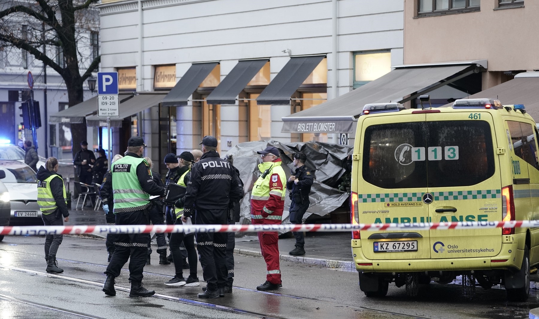 Atac cu cuțitul la Oslo. Autorul a fost împușcat de polițiști