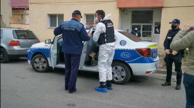Mama gemenelor înjunghiate spune că soțul ei a vrut mai întâi să o omoare pe ea, „dar a ratat”. „Pentru viața mea a plătit Sofia”