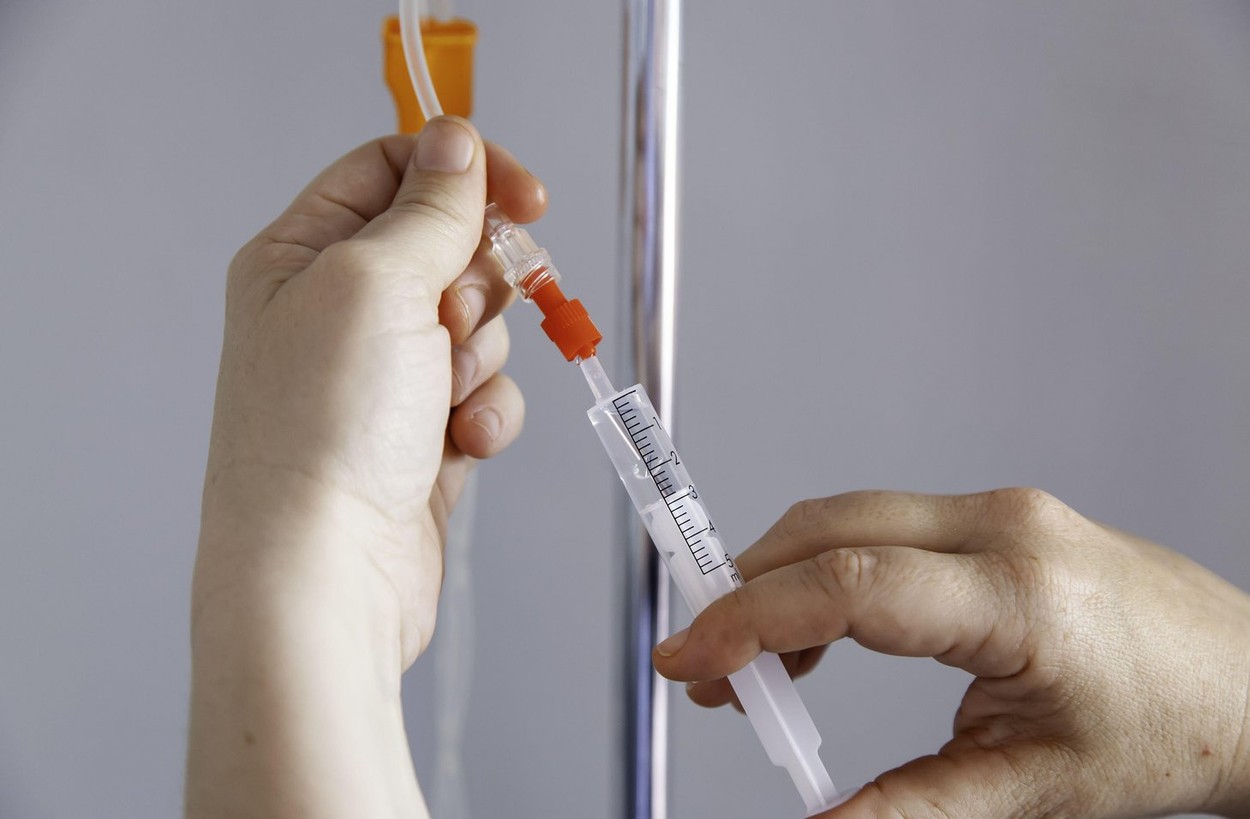Infirmieră condamnată la închisoare pe viaţă pentru uciderea unor pacienţi prin contaminarea perfuziilor cu dezinfectant, în Japonia