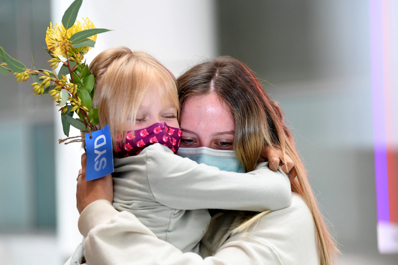 Scene emoționante pe aeroportul din Sydney