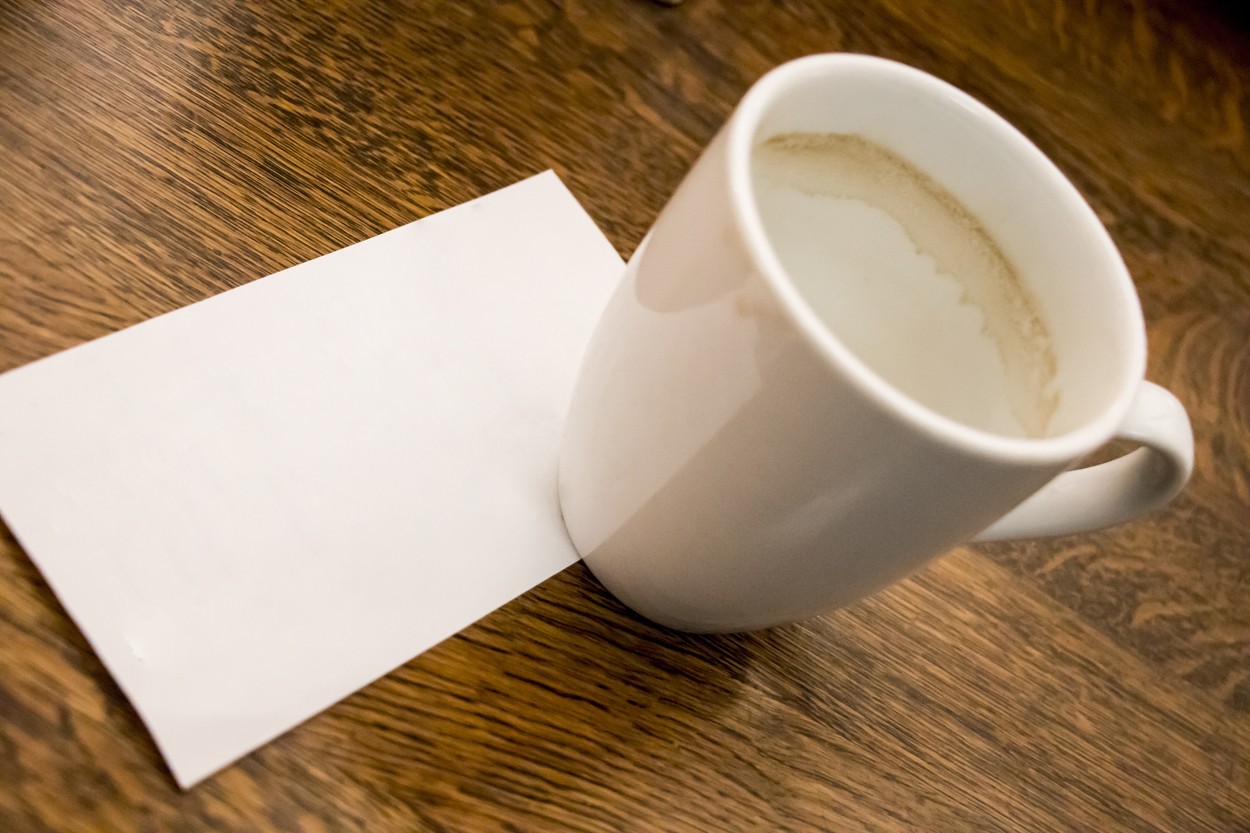 Patroana unui restaurant din Budapesta a fost arestată pentru că un turist a primit o notă de 600 de euro pentru o cafea