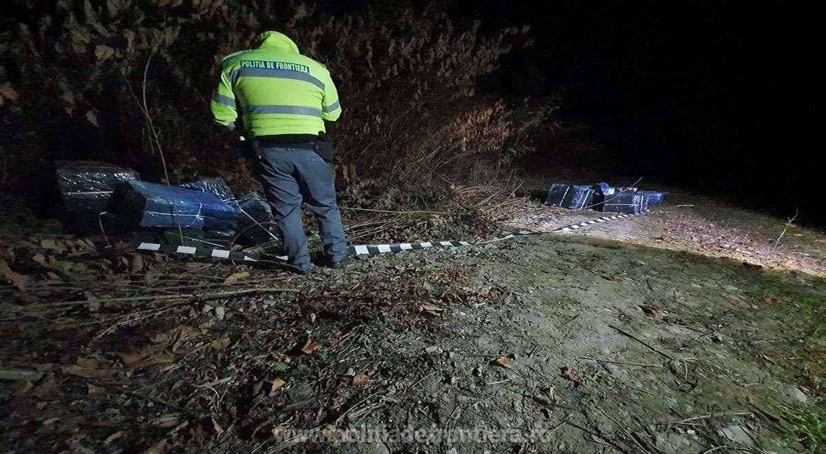 Focuri de armă pentru prinderea unor traficanți de ţigări. 5 contrabandiști au înotat în Ucraina, unul a fost prins