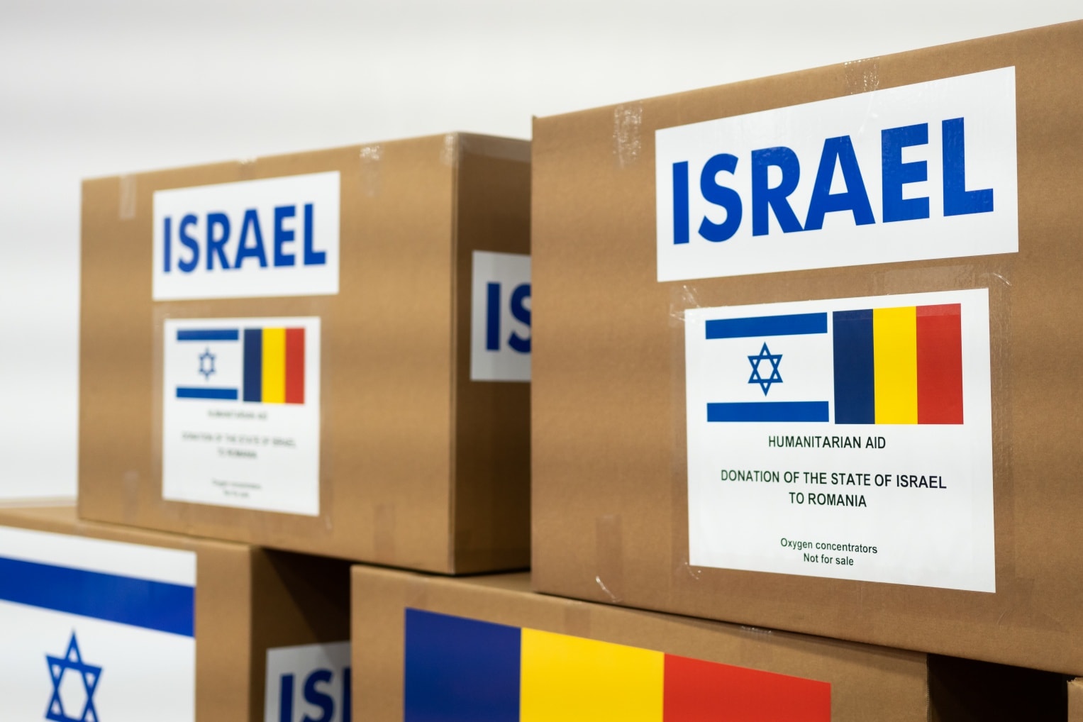 40 de concentratoare de oxigen donate de Israel au ajuns în țară. O echipă medicală vine la București pentru a sprijini medicii români