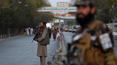 talibani înarmați