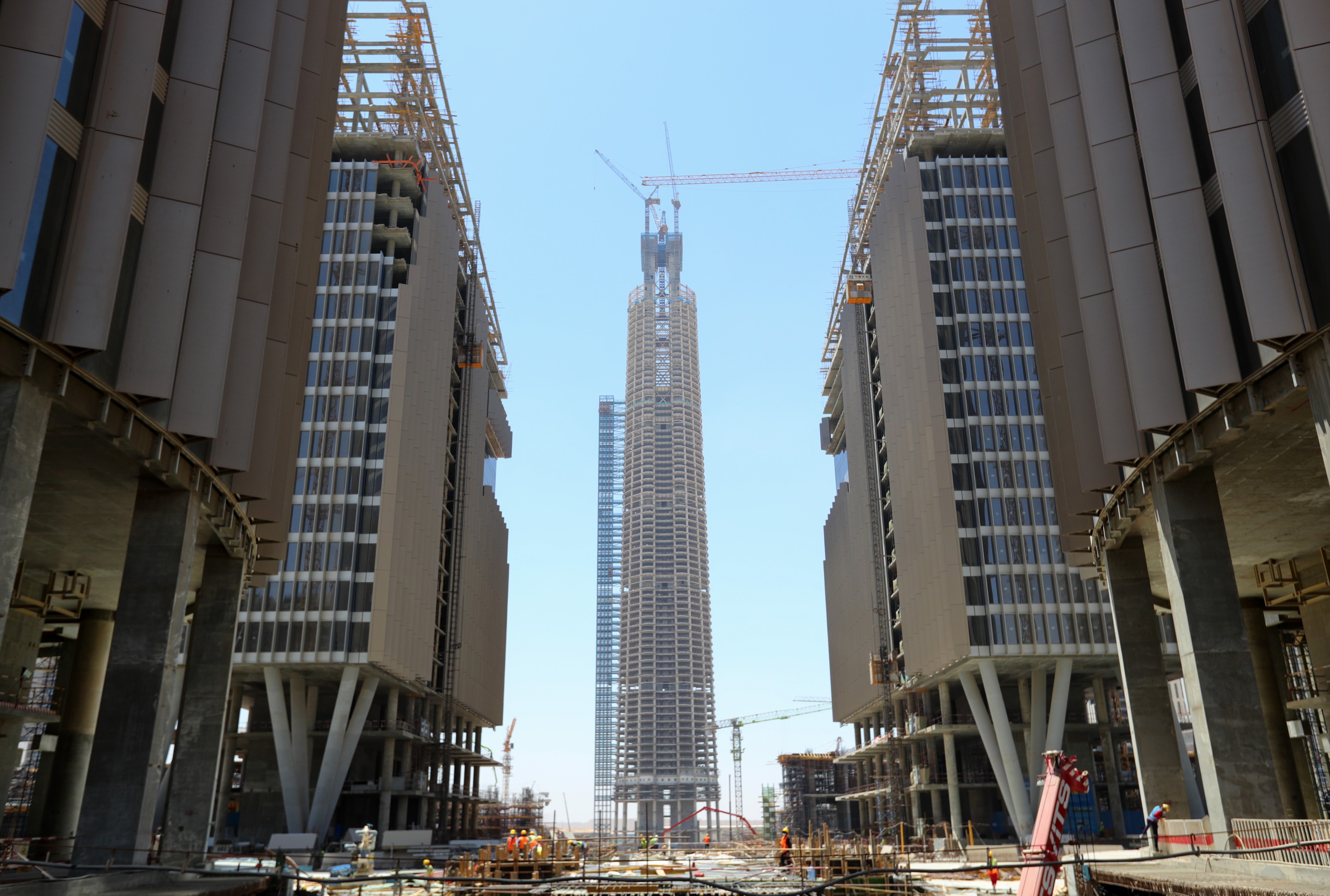 Egiptul începe să-și mute guvernul în Noua Capitală Administrativă, un oraș inteligent construit de la zero