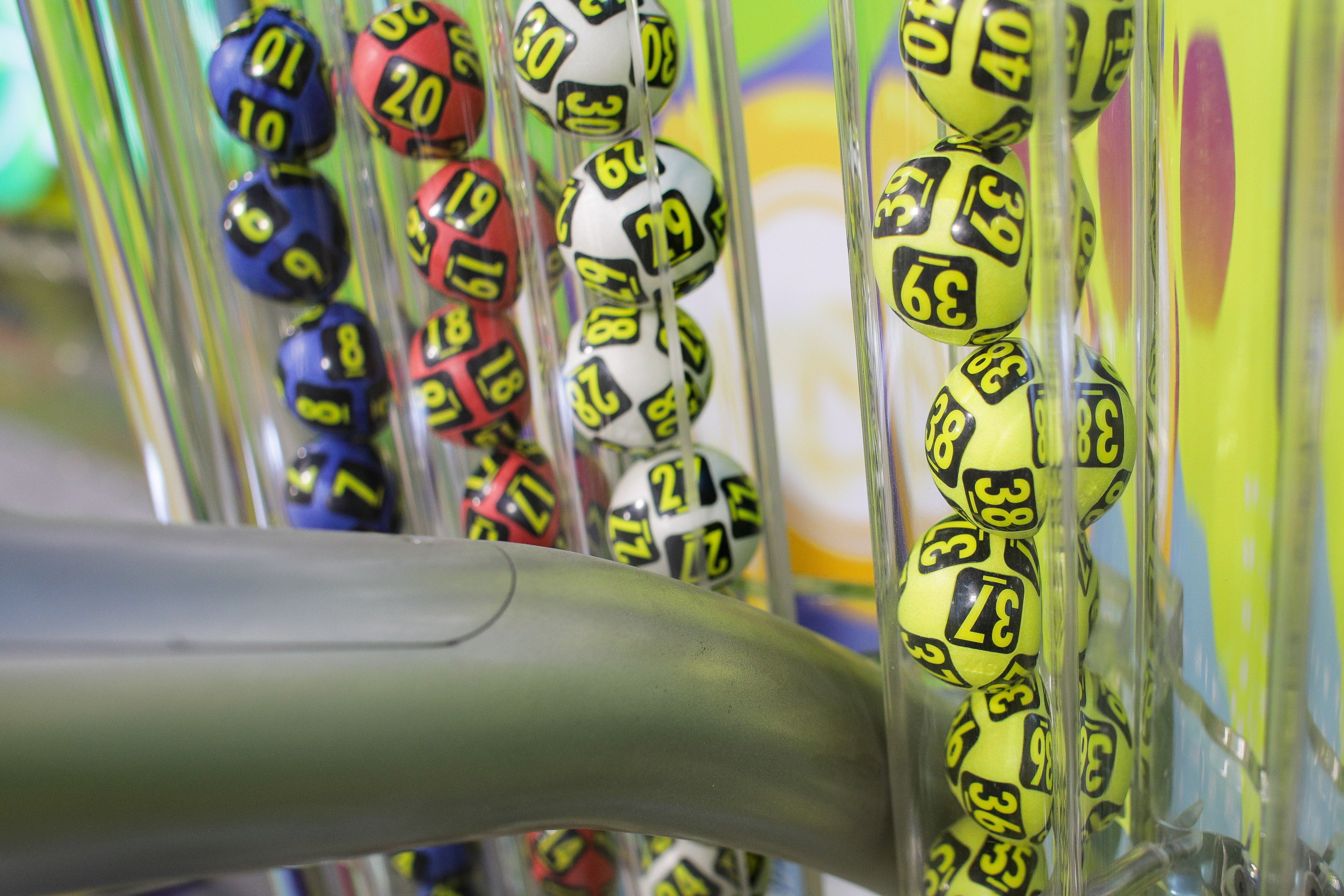 LOTO, rezultate 14 noiembrie 2021: Numerele la Joker, Loto 6 din 49, Loto 5/40, Noroc și premiile care s-au câștigat