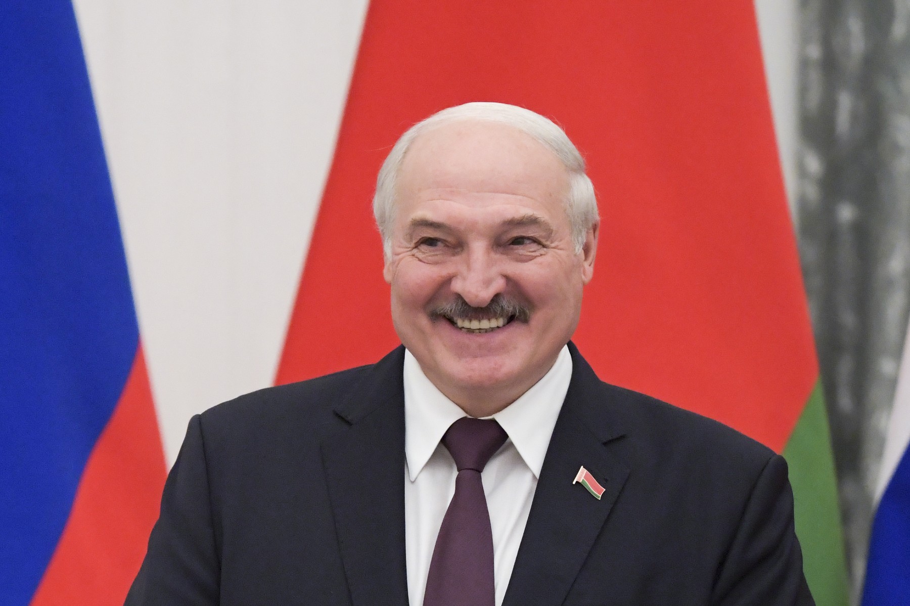 Trump l-a invitat personal pe Lukanșenko să participe la Consiliul pentru Pace. „O recunoaștere a autorității internaționale”