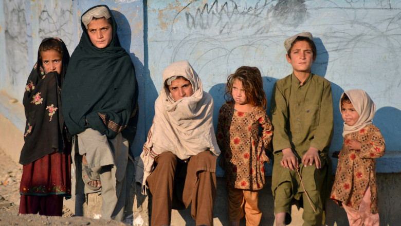 copii in afganistan