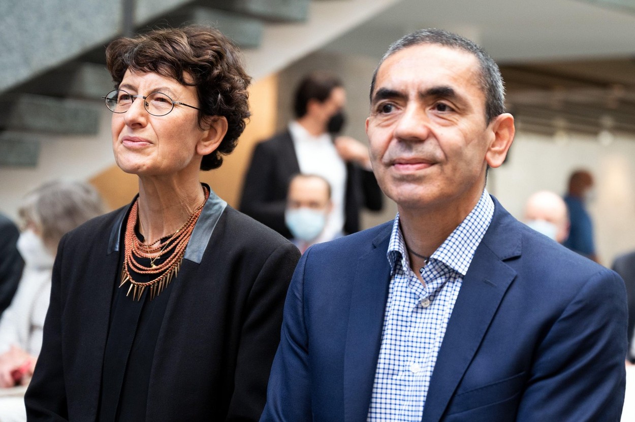 „Părinţii” vaccinului anti-COVID-19 de la Pfizer: Avem 15 vaccinuri împotriva cancerului aflate în teste clinice