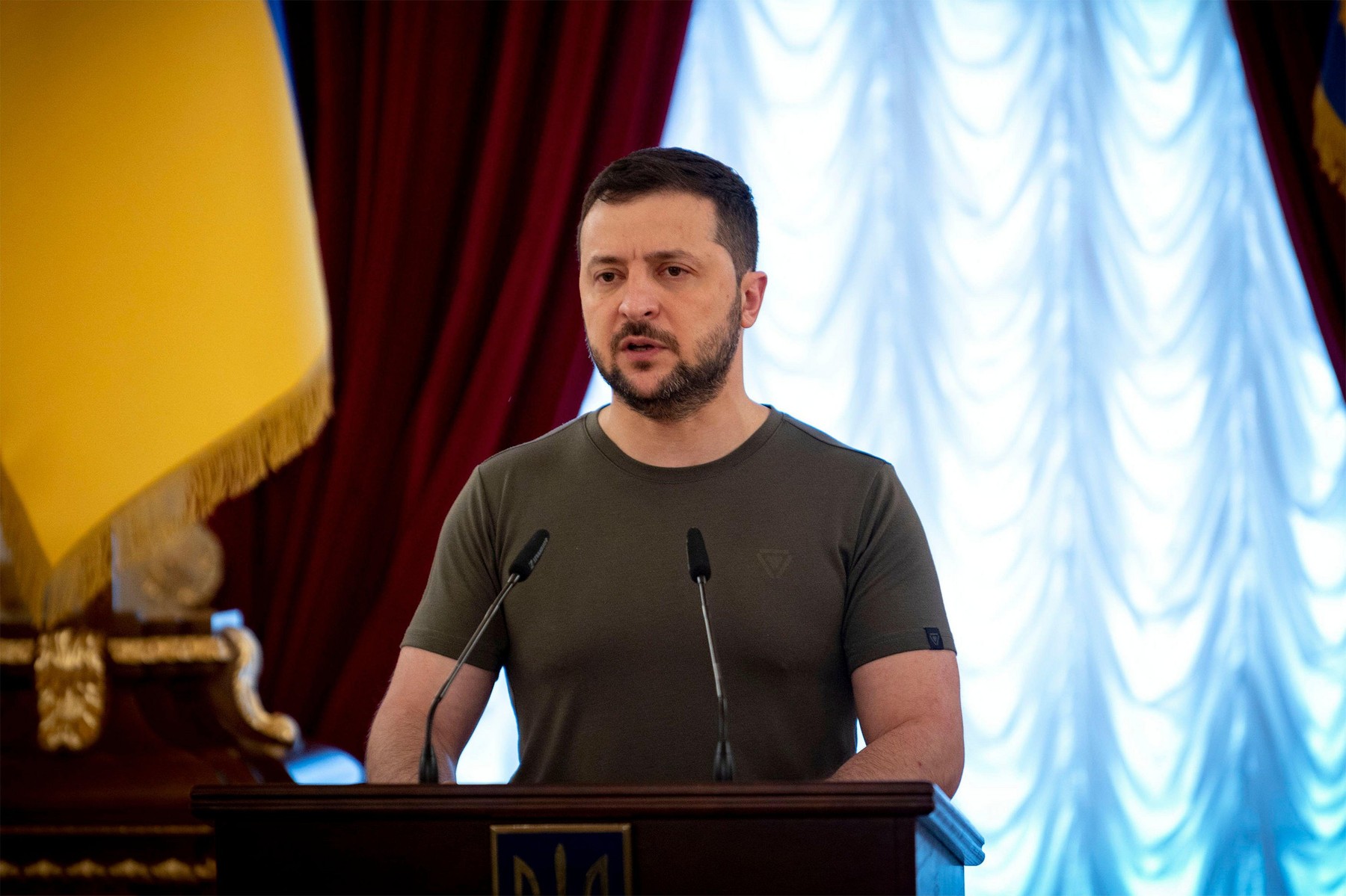 Invazia condusă de Rusia este "Covid-22" şi armele sunt vaccinul, spune Volodimir Zelenski
