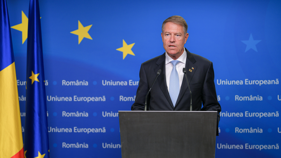 Klaus Iohannis participă la Consiliul European. Liderii UE discută cererile de aderare ale Ucrainei, Republicii Moldova și Georgiei