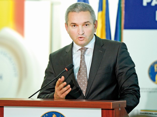 Președintele ASF, despre comisionul încasat de administratorii fondurilor de pensii private: Am inițiat procedura de modificare a legii