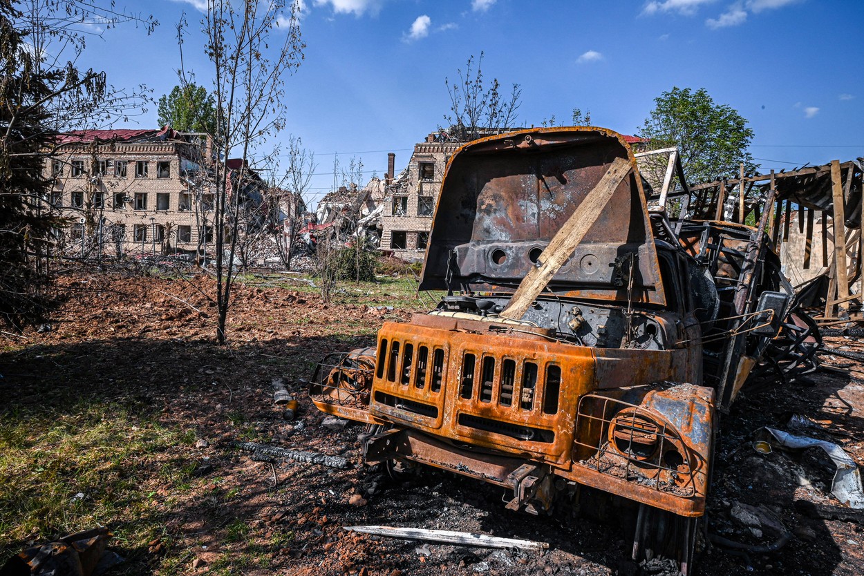 Mamă și copil, uciși în bombardamente. Ucraina recucerește poziții în Severodonețk: „Credeți-mă, infanteria rusă o s-o ia la fugă”