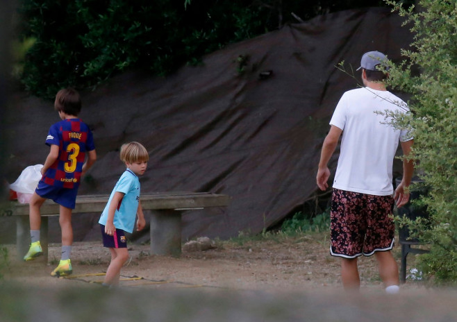 Shakira's sons Milan and Sasha train with their father Gerard Pique