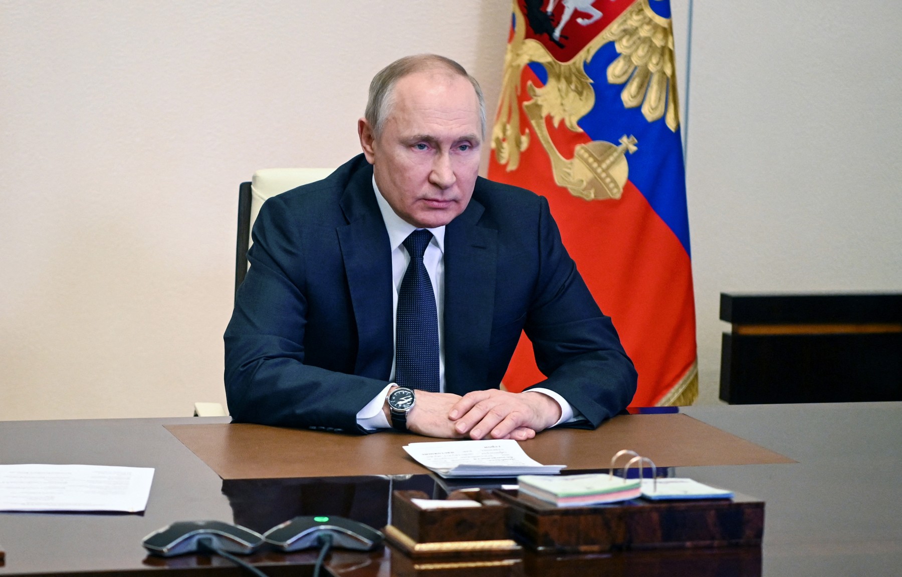 Putin se laudă cu sistemele antiaeriene rusești care doboară drone ucrainene: „Le sparg ca pe nuci”