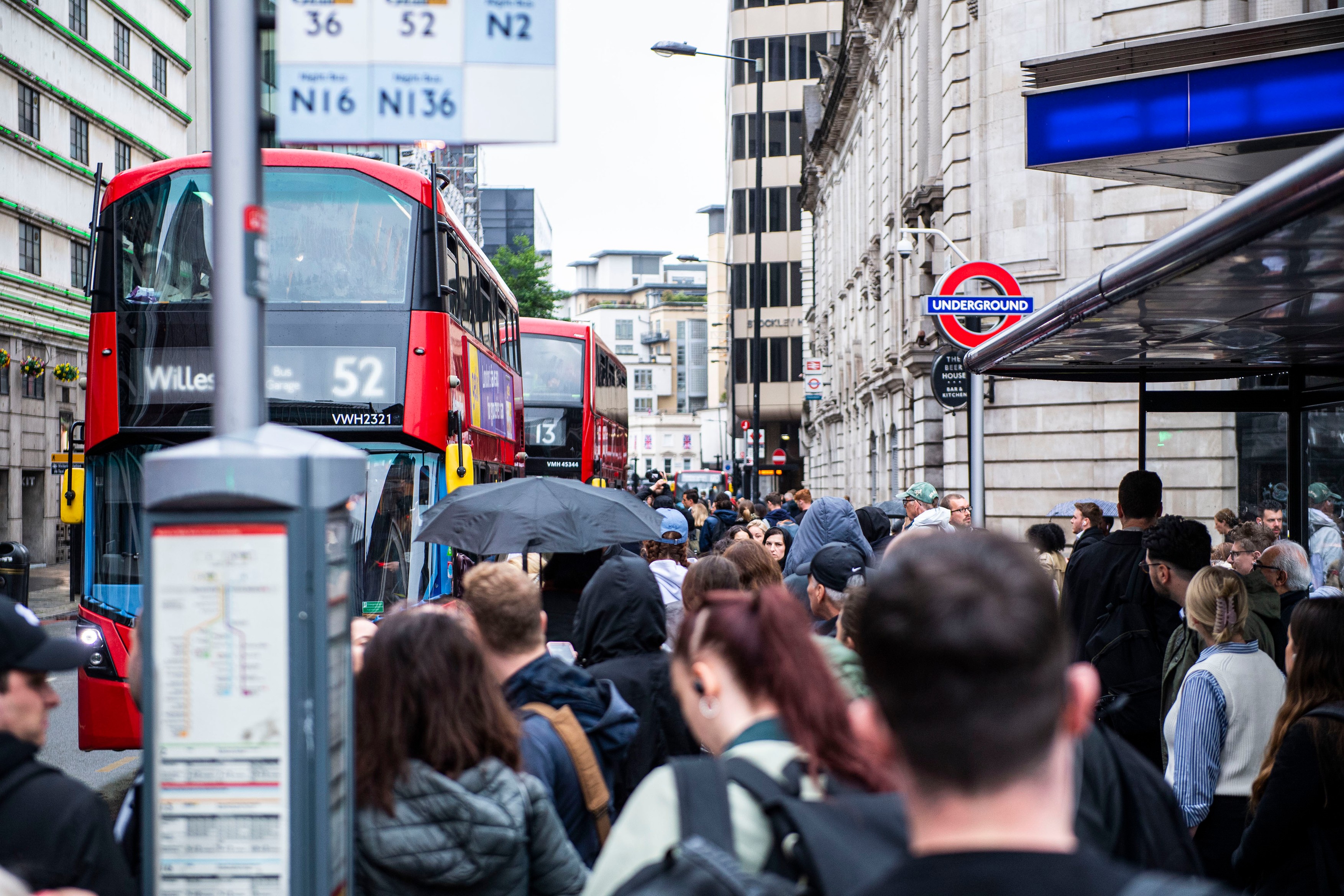 Haos în Londra, după ce angajații de la metrou au intrat în grevă
