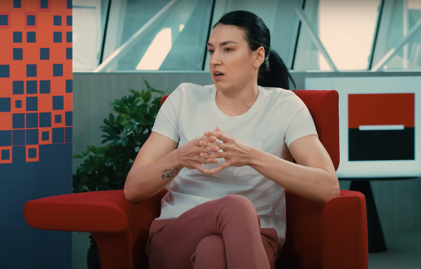 (P) Cristina Neagu: Poate că am greșit lăsându-i pe toți să creadă că e normal să înscrii câte zece sau mai multe goluri pe meci