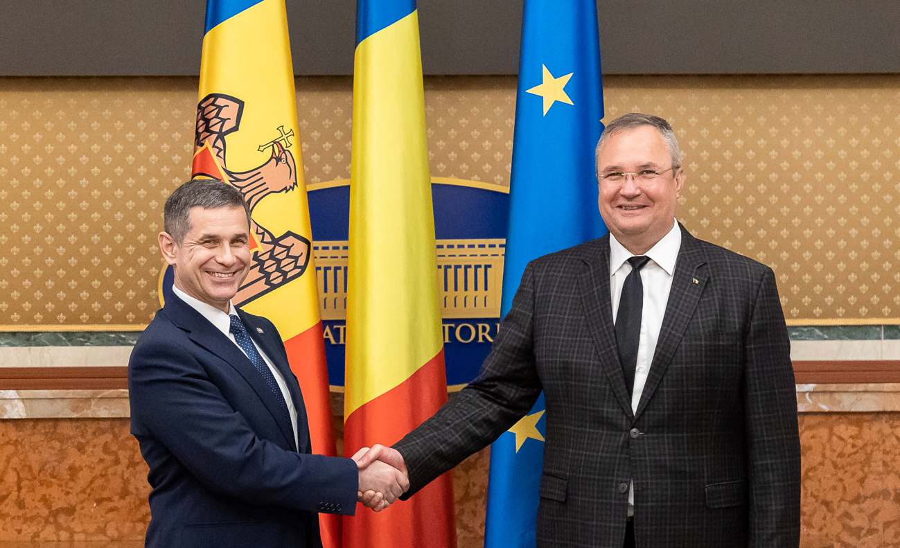 Nicolae Ciucă l-a primit la Palatul Victoria pe ministrul Apărării Republicii Moldova, Anatolie Nosatîi