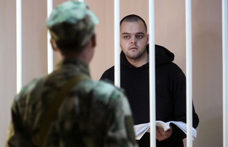 soldați Ucraina prizonieri Donețk tribunal