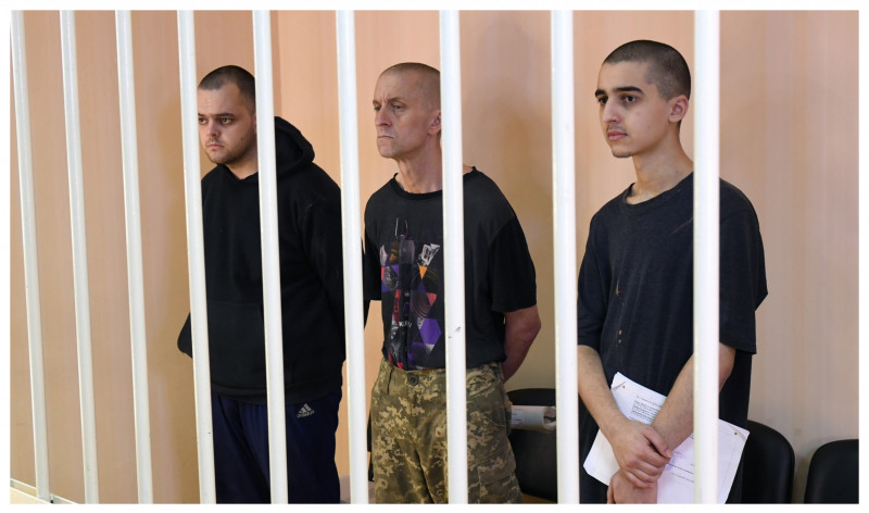 soldați Ucraina prizonieri Donețk tribunal