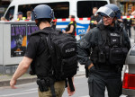 forțe de intervenție in urma unui incident pe stradă, la berlin