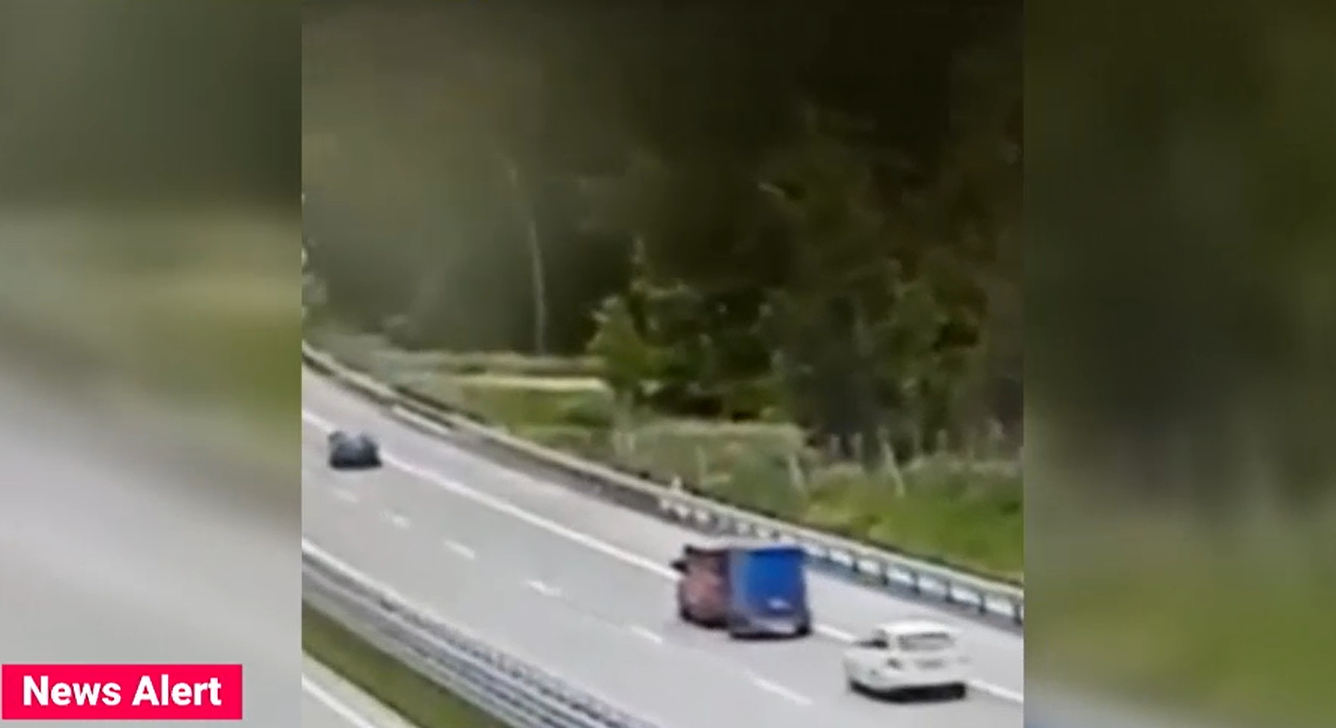 Trei români au murit într-un accident rutier petrecut în Cehia