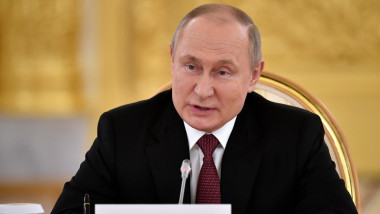 Vladimir Putin face declarații