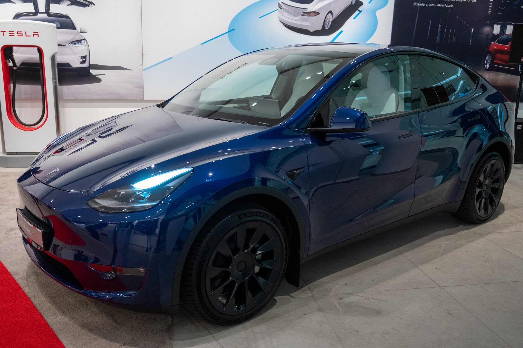 Elon Musk face angajări în China, după ce a spus că Tesla are prea mult personal în SUA