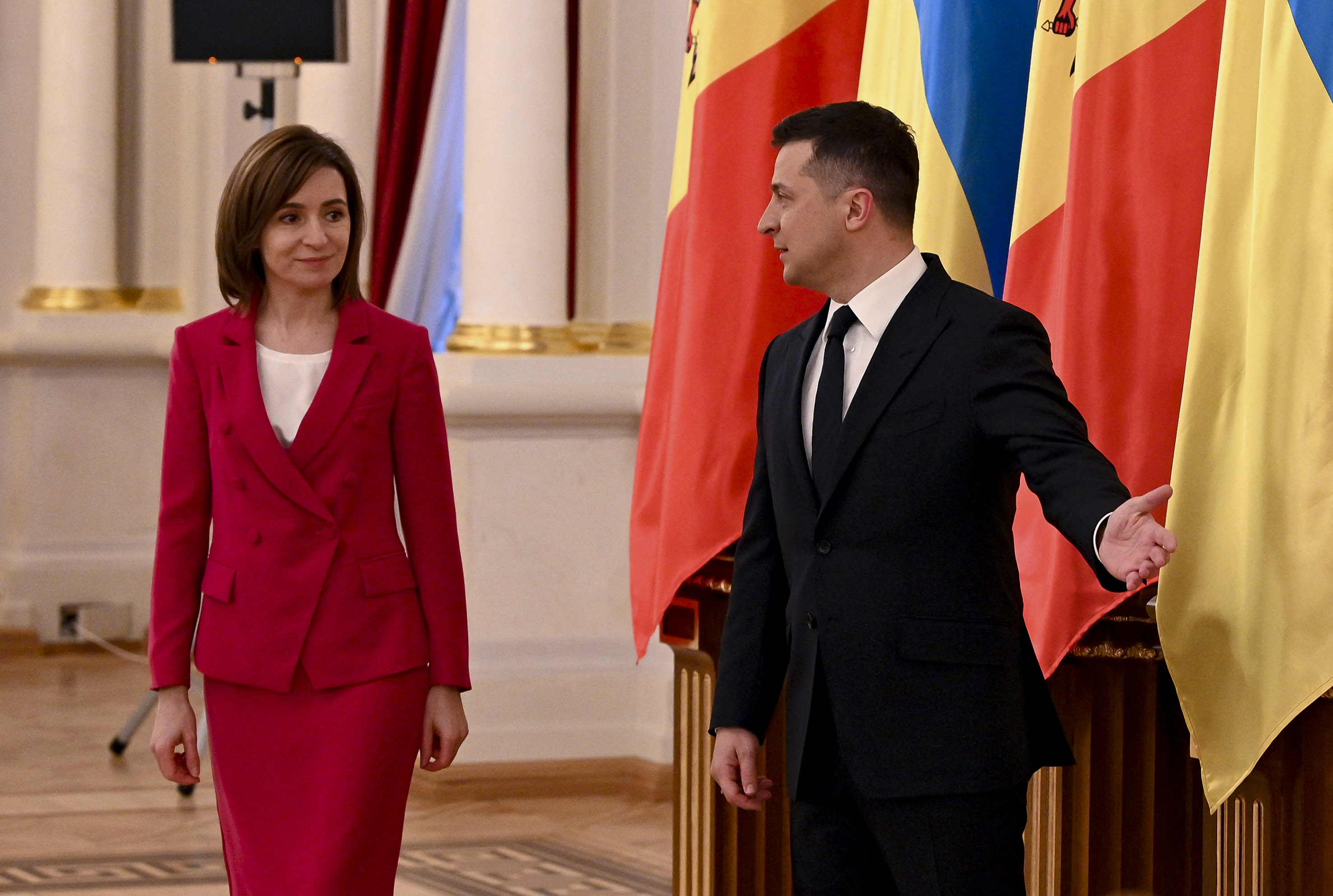 Parlamentul European cere acordarea statutului de stat candidat Ucrainei și Republicii Moldova la Consiliul European din 23 - 24 iunie