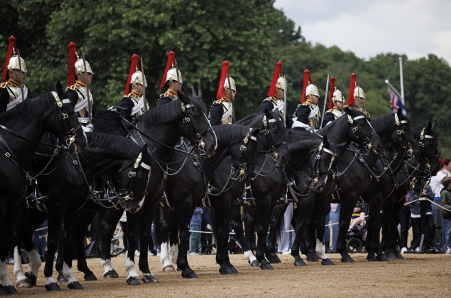 Queen's Platinum Jubilee preparations, London, UK - 01 Jun 2022