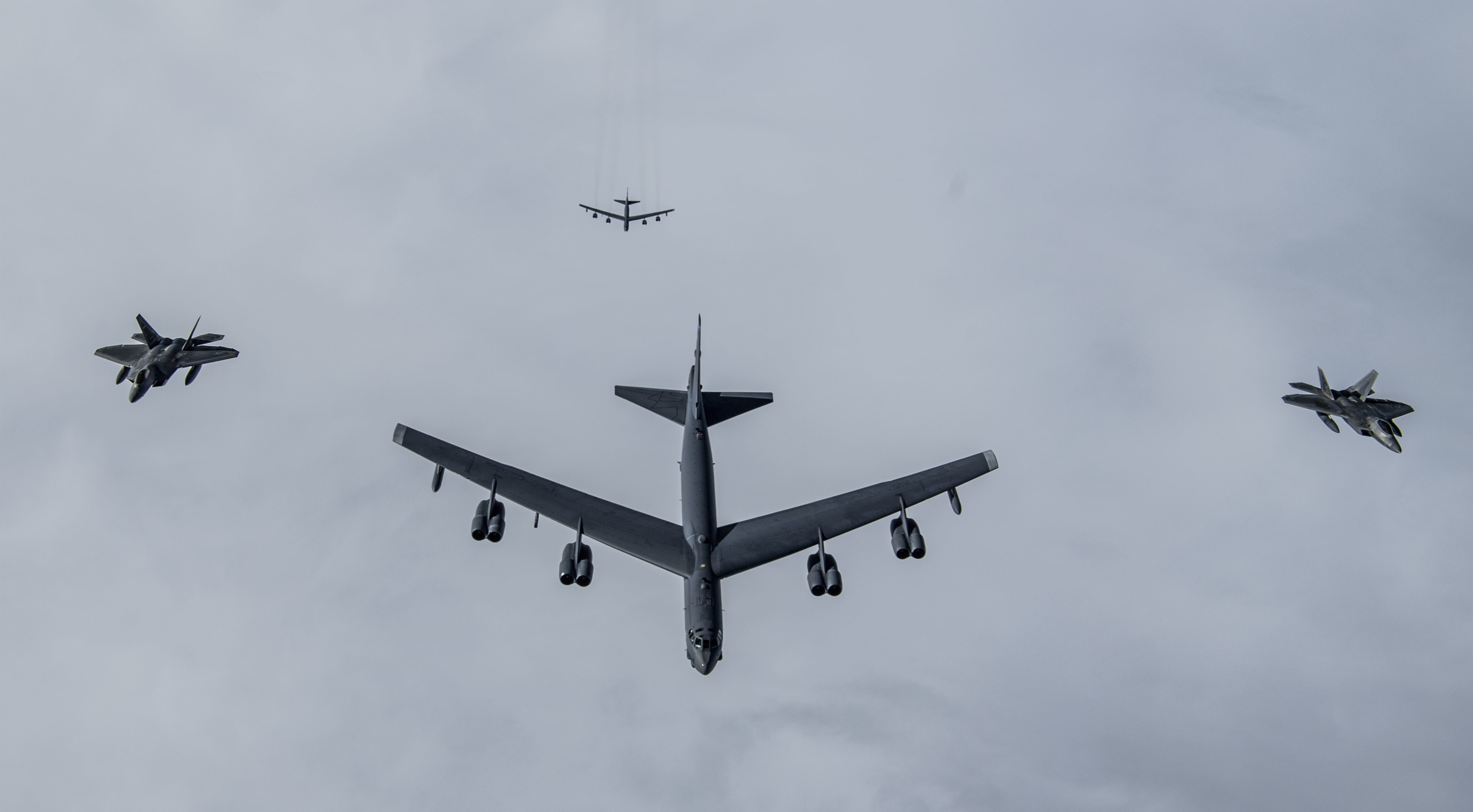 Canada acuză China că îi hărțuiește avioanele: Aeronavele sale zboară atât de aproape încât piloții se pot vedea unul pe celălalt