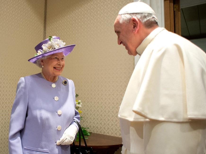 Papa Francisc i-a trimis un mesaj Reginei Elisabeta a II-a, cu ocazia sărbătoririi Jubileului său de Platină