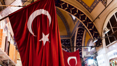 steagul turciei intr-un bazar