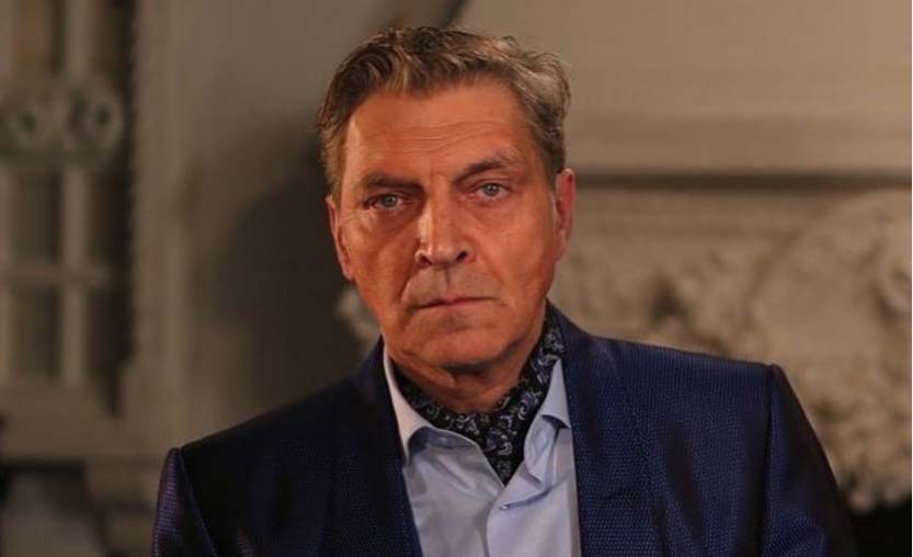 Un cunoscut jurnalist rus, care a denunțat războiul lui Putin, a primit cetățenie ucraineană. Rusia îl caută de trei luni