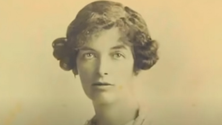 Lady Evelyn Cobbold portret din tinerete