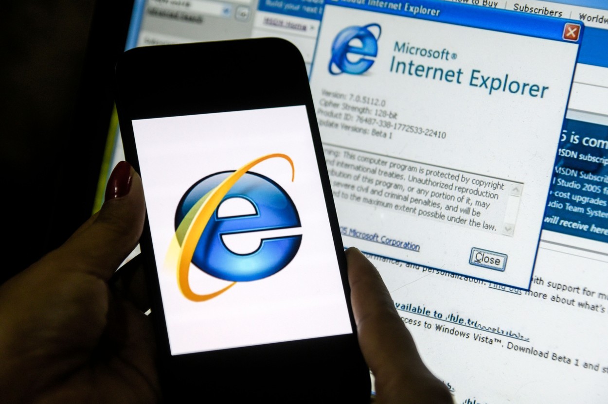 Internet Explorer se închide oficial de astăzi