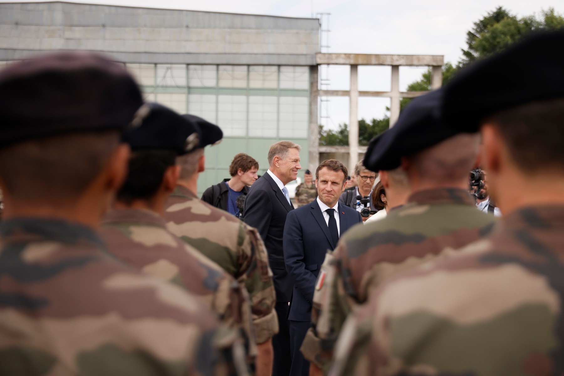 Macron: La porțile UE se joacă o situație geopolitică inedită. Moldova este „destabilizată de mișcări separatiste” și trebuie susținută