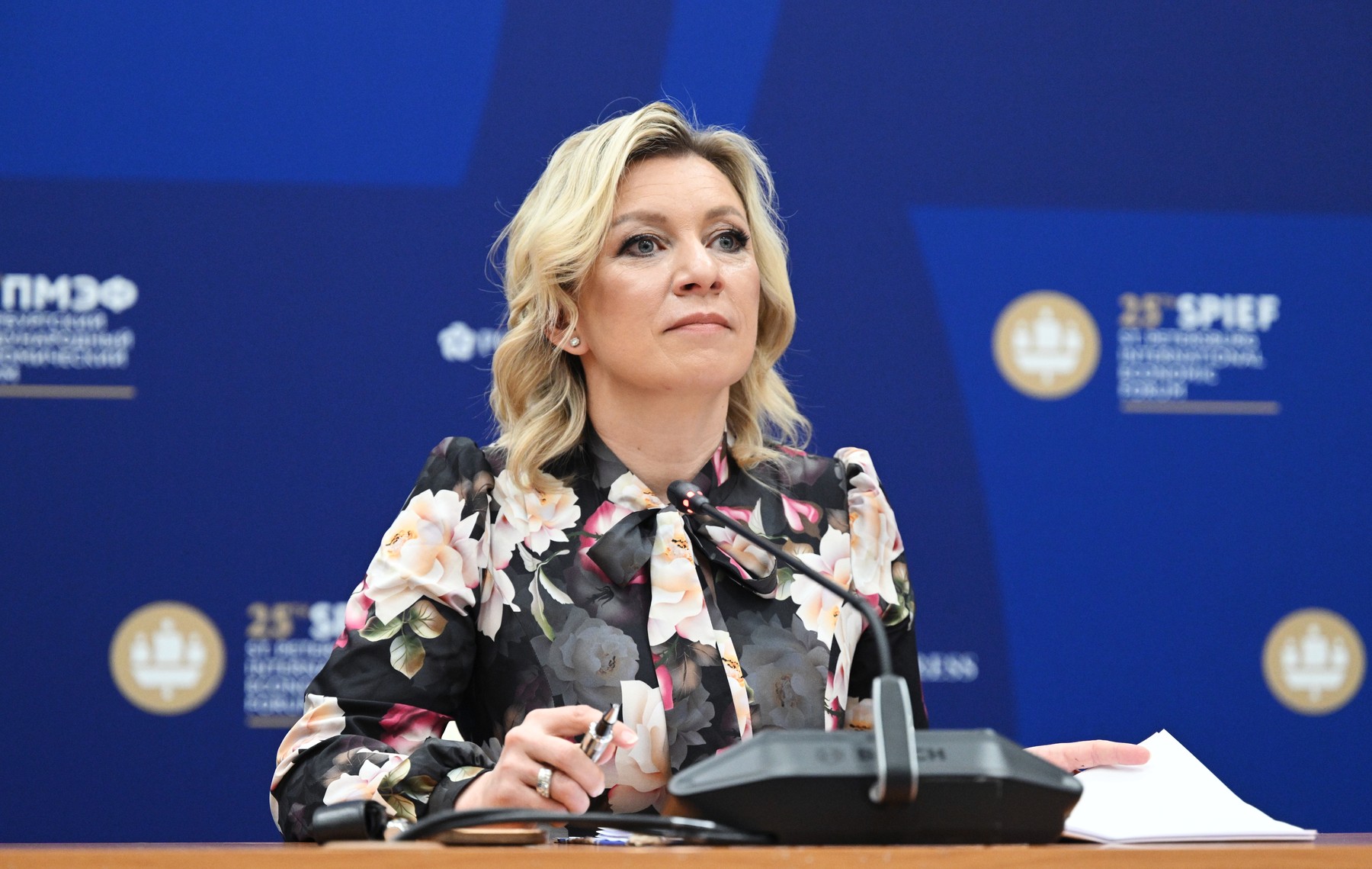 Rusia spune că Occidentul, spre deosebire de China, „s-a împușcat în cap” când a impus sancțiuni