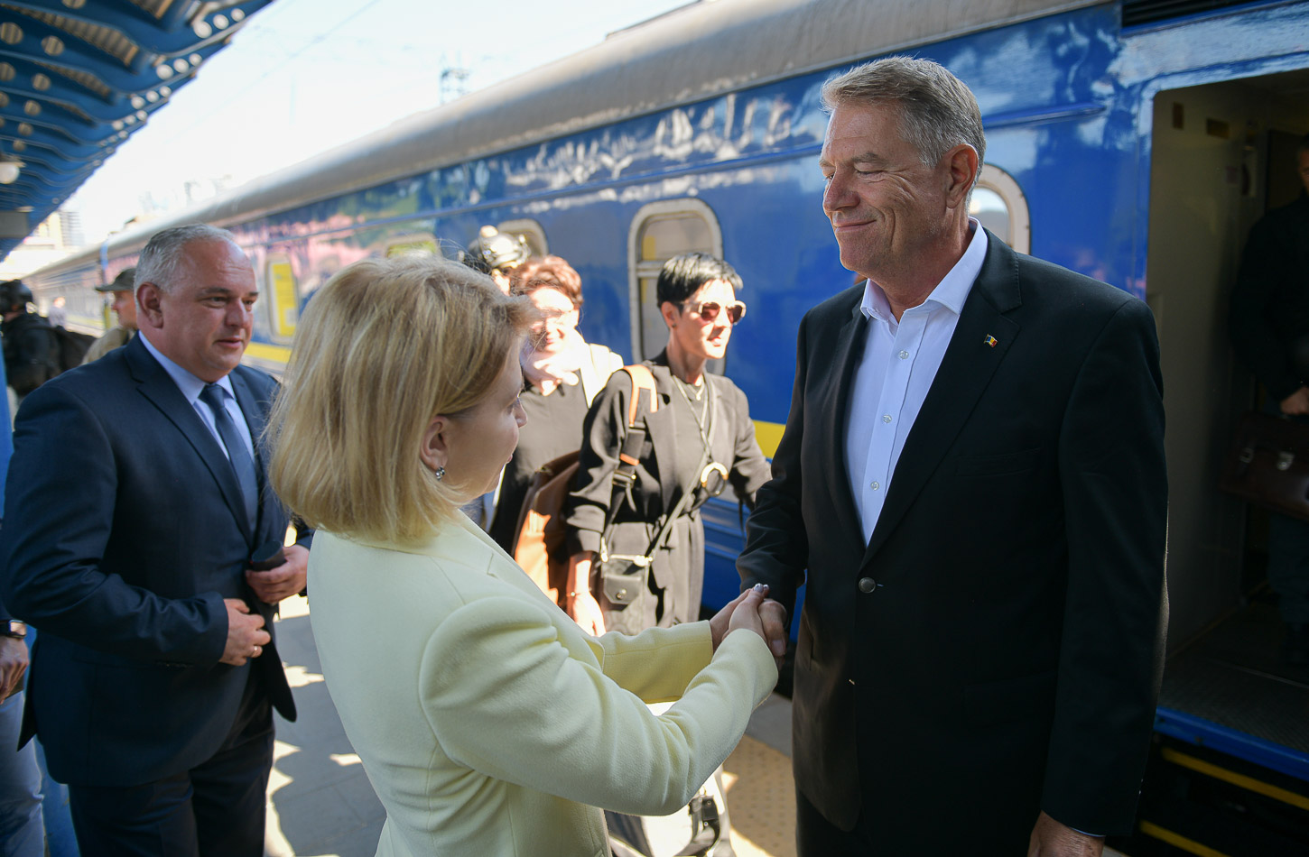 Iohannis, Macron, Scholz și Draghi au ajuns la Irpin, locul masacrului săvârșit de ruși
