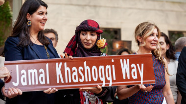 Strada pe care se află ambasada Arabiei Saudite la Washington a primit numele jurnalistului ucis Jamal Khashoggi