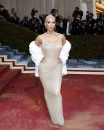 Met Gala Red Carpet Arrivals in New York