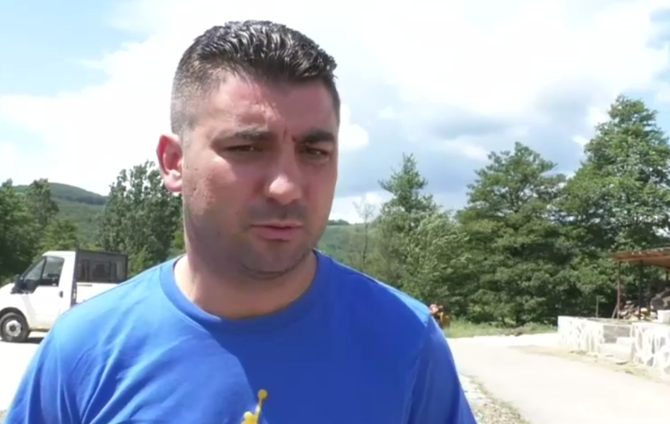 Directorul care a deturnat lemnele școlii la pensiunea proprie a fost demis