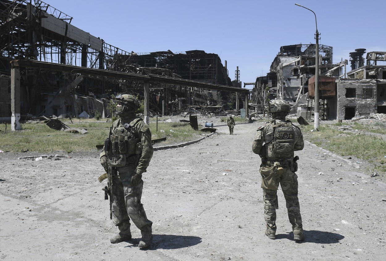 Un soldat rus îi mărturisește mamei, într-o convorbire telefonică: Trei dintre băieții noștri au fost duși la Psihiatrie