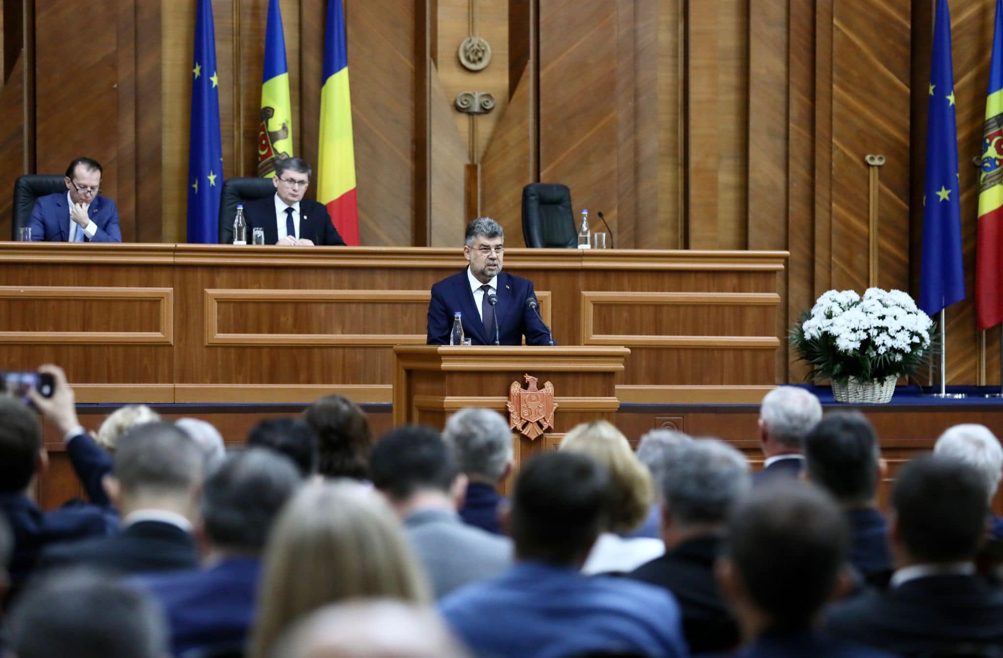 Marcel Ciolacu: Parlamentul României sprijină şi solicită acordarea candidaturii la UE pentru Republica Moldova
