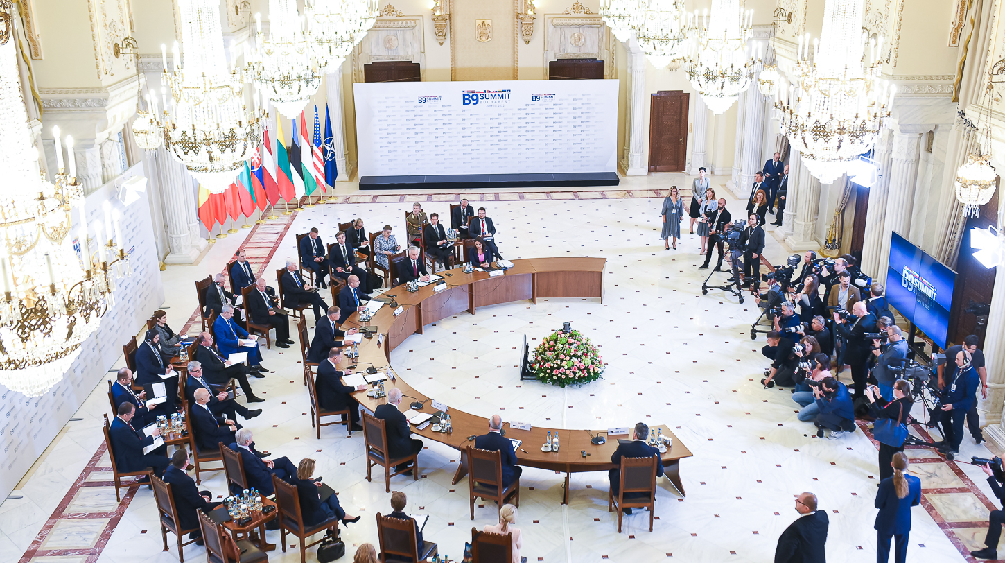 Declarația Summitului B9: Federaţia Rusă este cea mai semnificativă şi directă ameninţare la adresa securităţii euroatlantice