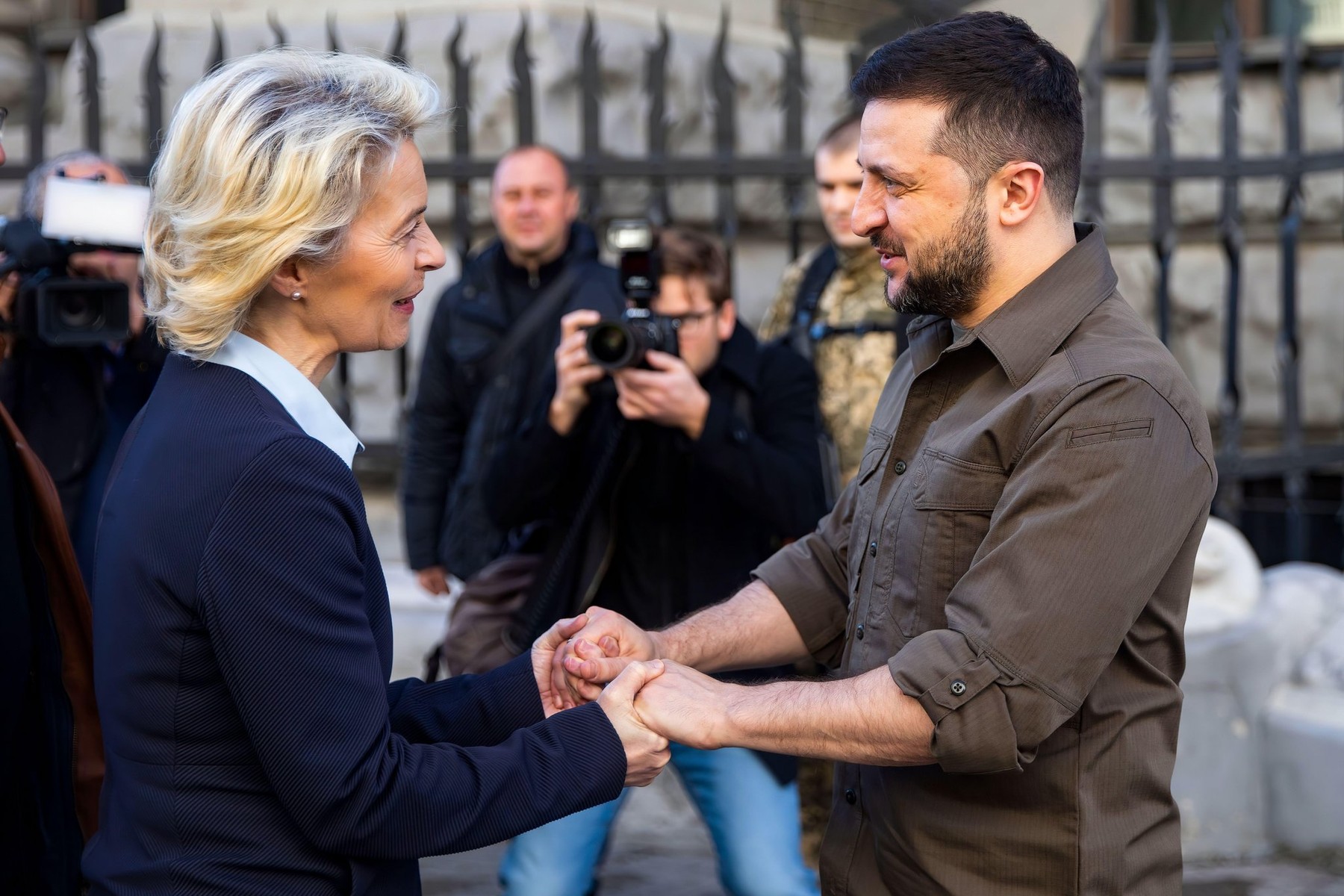 Ursula von der Leyen este din nou la Kiev