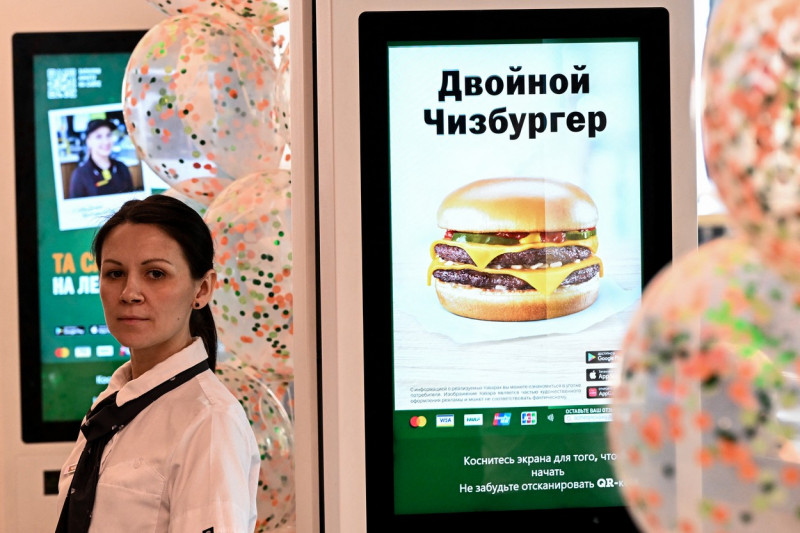 Fostele restaurante McDonald's se redeschid sub un nou brand și cu un nou proprietar în Rusia