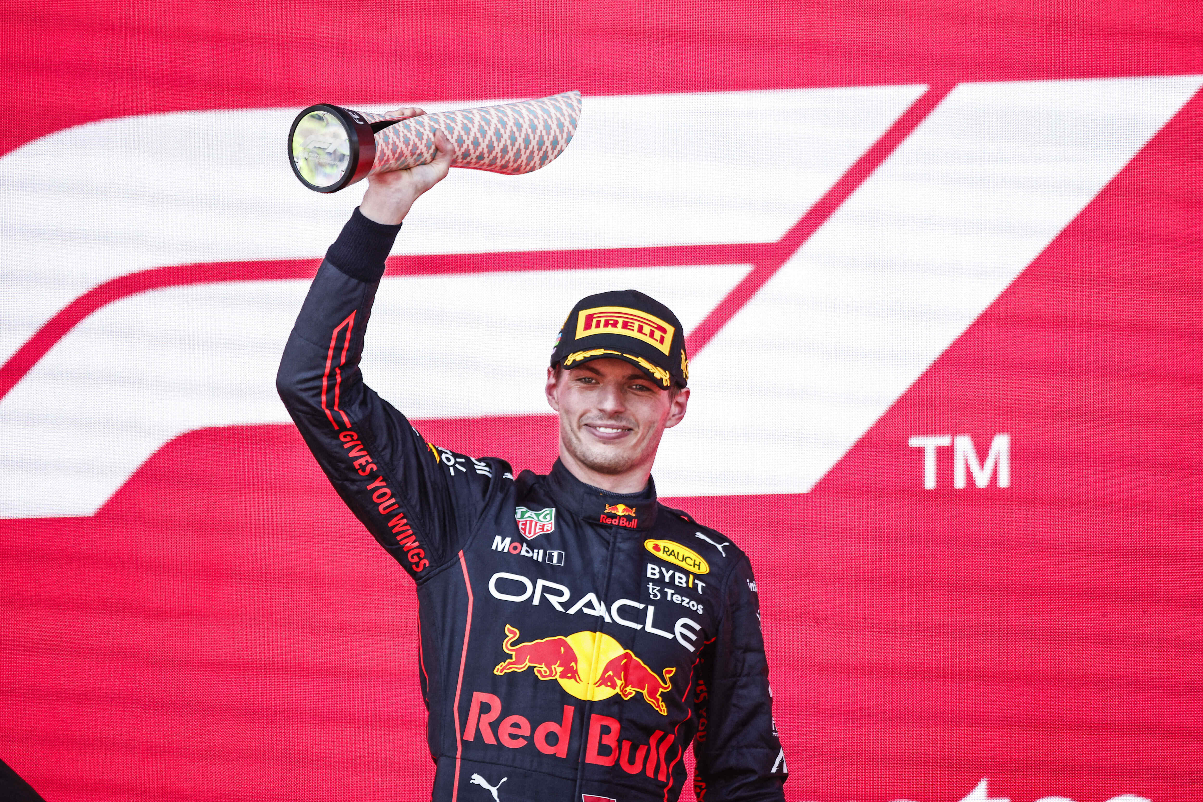Max Verstappen a câştigat Marele Premiu al Azerbaidjanului. Piloții Ferrari au abandonat