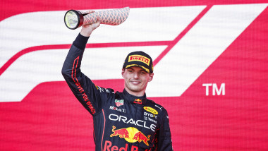 Max Verstappen remporte le Grand Prix de Formule 1 d'Azerbaďdjan devant Perez et Russell
