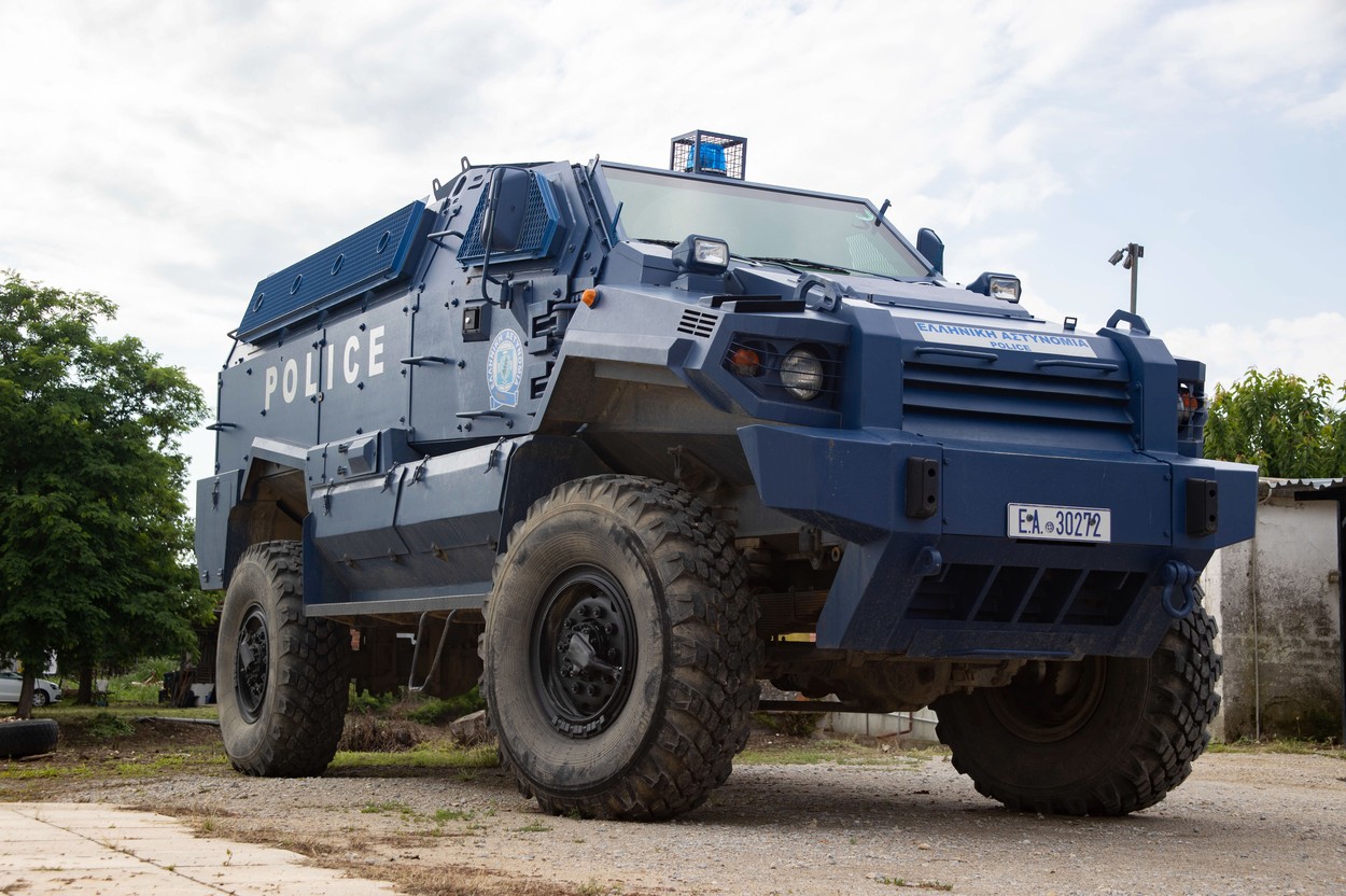 Un afgan a fost omorât de poliţia greacă la frontiera cu Turcia